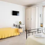 Fonte D'olio Conero Relais 4* سيرولو