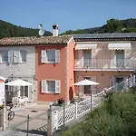 Fonte D'olio Conero Relais 4*