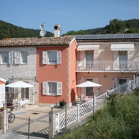 Fonte D'olio Conero Relais 4*