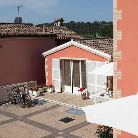 Oda ve Kahvaltı Fonte D'olio Conero Relais 4*