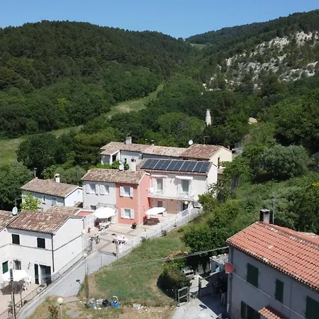 Fonte D'olio Conero Relais